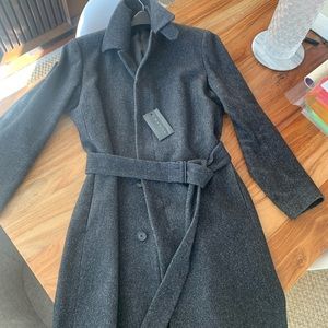 Theory Men’s Wool Belted Overcoat. L. Grey with Flecks. Excellent condition.